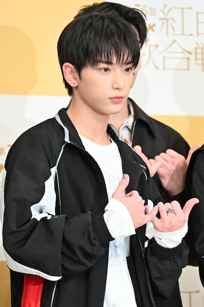 メンバーのコメントにたびたびリアクションしたHARUA。