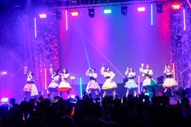 ばってん少女隊、にぎやかな年末パーティ！キュートな新曲や過去最大規模ワンマン発表に歓声