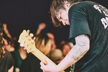 横山健（G, Vo / Hi-STANDARD）（撮影：西槇太一）