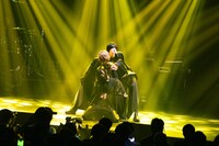 「ExWHYZ Special Live 'I' -3rd Anniversary Final & Year End Party-」の様子。（撮影：外林健太）