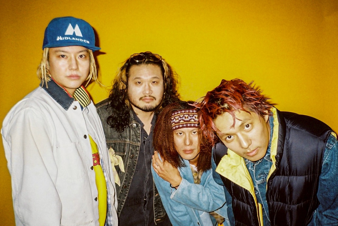 東京初期衝動の新EP「pink」ジャケ写に岡崎京子イラスト、全国ツアーの