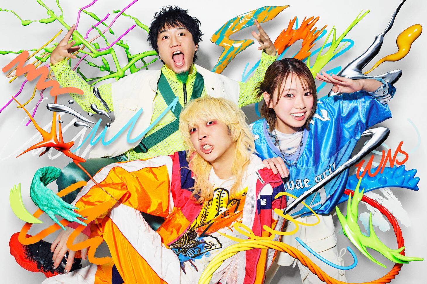 Wiennersの新たなアーティスト写真。右がYUURI（Vo）。