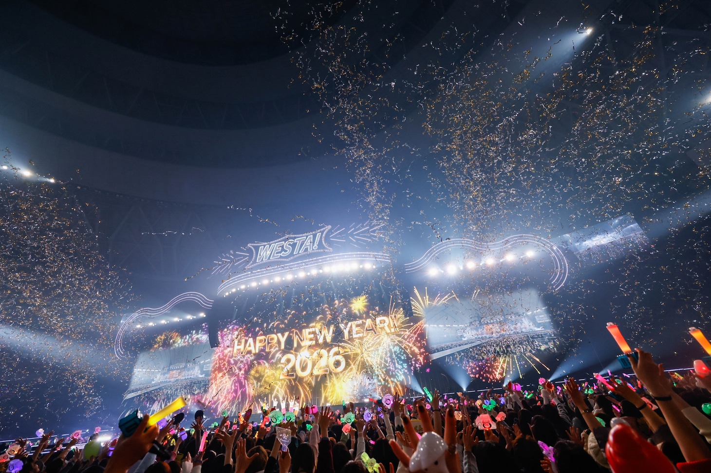 「WEST. SPECIAL LIVE『WESTA!』2025-2026」の様子。