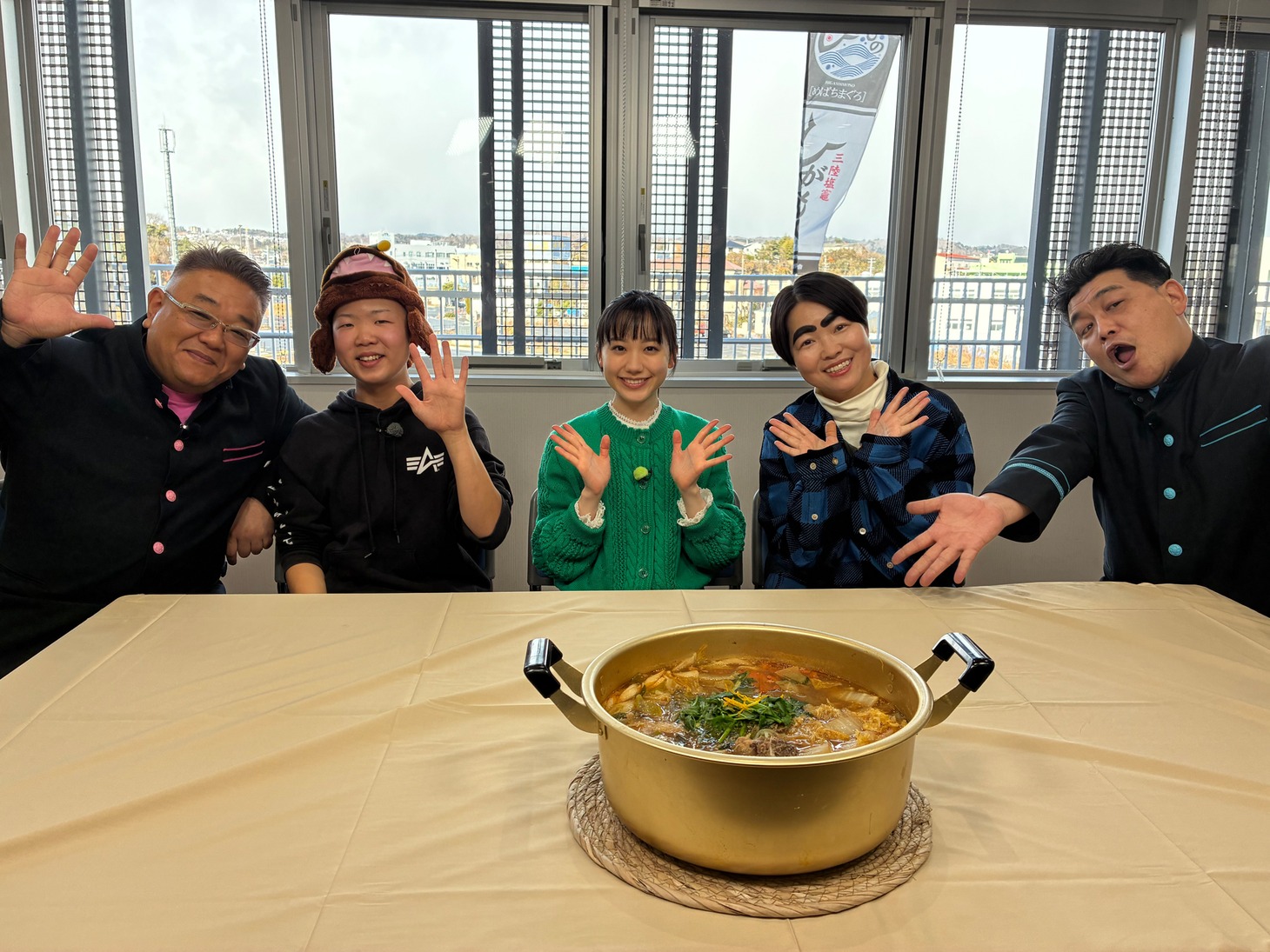 「サンドウィッチマン＆芦田愛菜の博士ちゃん 新春4時間SP」より。©︎テレビ朝日