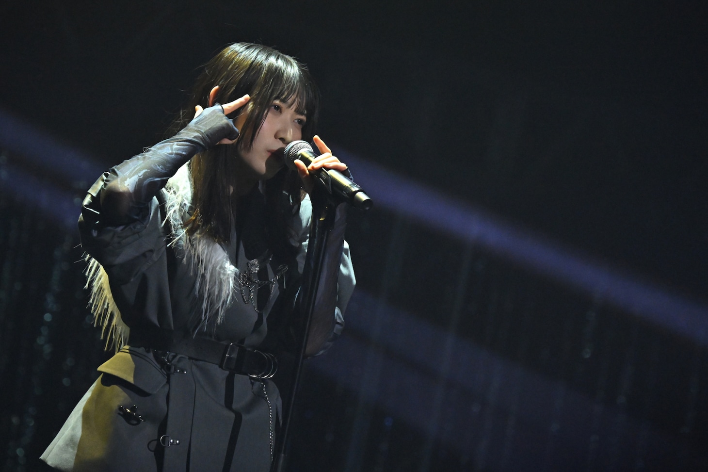 「This is heaven！」をパフォーマンスする八木仁愛。（撮影：斉藤明）