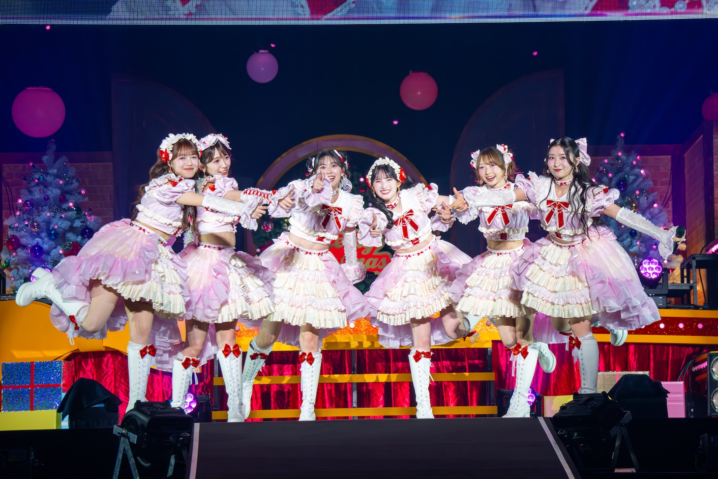 「超ときめき♡宣伝部のどきどきクリスマスパーティー 2025」の様子。