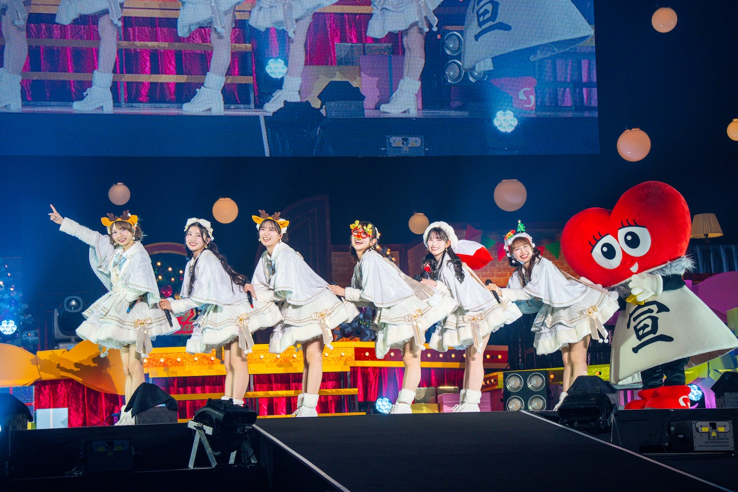 「超ときめき♡宣伝部のどきどきクリスマスパーティー 2025」の様子。