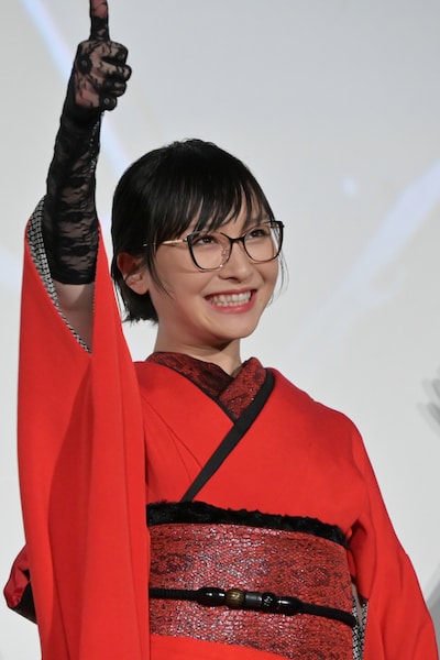 SUZUKA（新しい学校のリーダーズ）