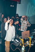 「MIKADO HOMUNCULUS TOUR Re:FINAL」より。（撮影：Kotetsu）