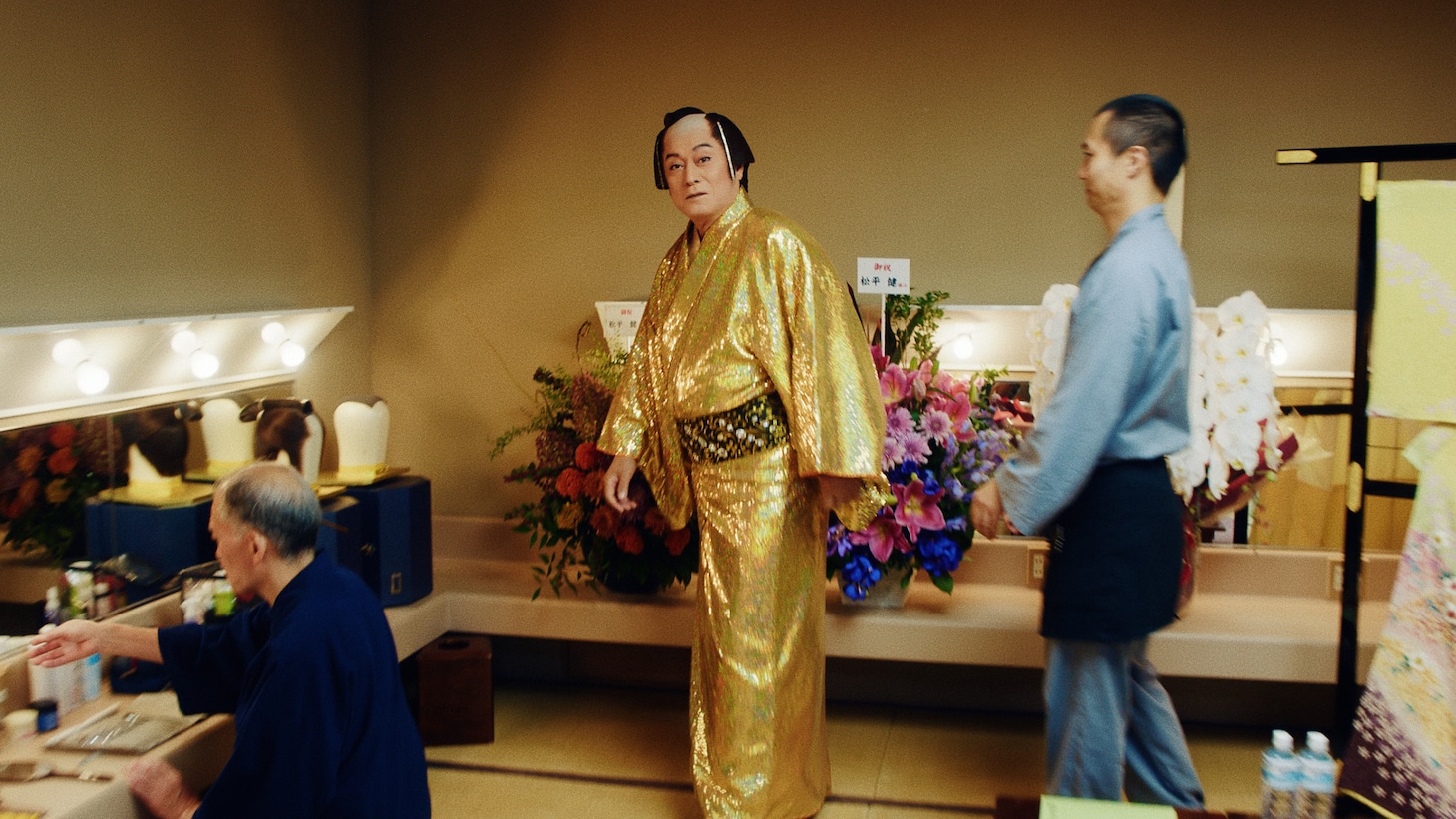 CM「アコムを語る松平さん 創業90年」編より。