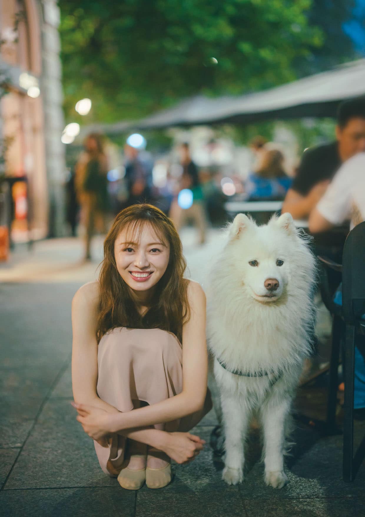 梅澤美波、ミラノの犬に一目惚れ「肝の据わった子でした」