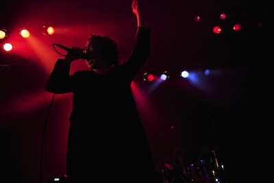 小林祐介（Vo, G / The Novembers）（撮影：中野敬久）