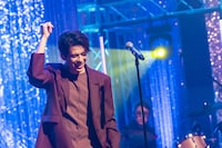 「The Covers ラブソング・ナイト 2026」より、森崎ウィン。©︎NHK