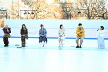 左からMAHINA、KOHARU、CHIKA（HANA）、鈴木明子、大塚剛央、春瀬なつみ。