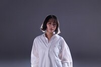 大原櫻子の新アーティスト写真。