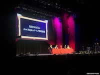 Ave Mujicaトークイベント「UNMASQUERADE」東京公演の様子。