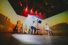 吉田山田「吉田山田シアター2026」の様子。（撮影：白石達也）