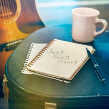 HY「Swing Swing Heart」配信ジャケット