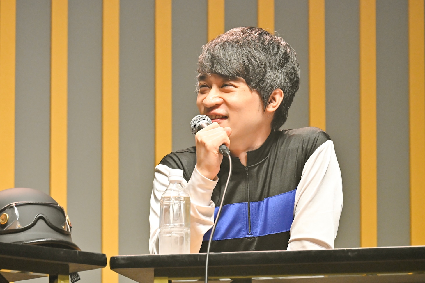 小出祐介（Vo, G）（Photo by AZUSA TAKADA）