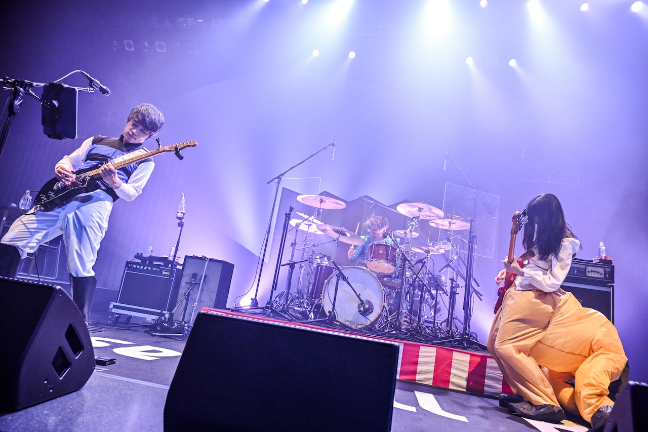 Base Ball Bear（Photo by AZUSA TAKADA）