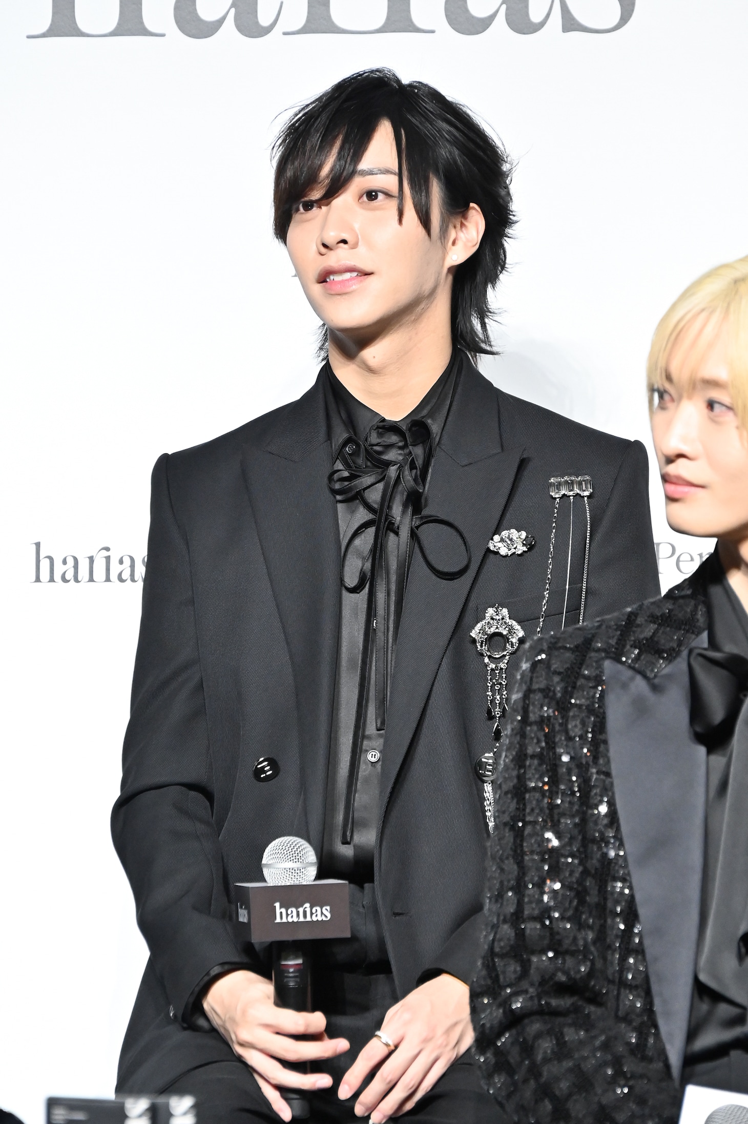 IMP.がHARIAS新CMで自信あふれるダンス、観てもらいたいのは「北山宏光くん」