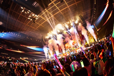 「メジャーデビュー10周年記念 ベリーグッドマン ARENA LIVE 2026 ～全員集合!!～」TOYOTA ARENA TOKYO公演の様子。（Photo by Keiko Tanabe）