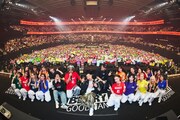 「メジャーデビュー10周年記念 ベリーグッドマン ARENA LIVE 2026 ～全員集合!!～」TOYOTA ARENA TOKYO公演の様子。（Photo by Keiko Tanabe）