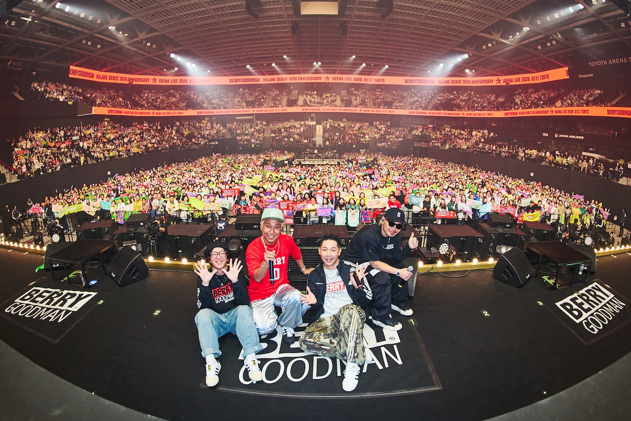 「メジャーデビュー10周年記念 ベリーグッドマン ARENA LIVE 2026 ～全員集合!!～」TOYOTA ARENA TOKYO公演の様子。（Photo by Keiko Tanabe）