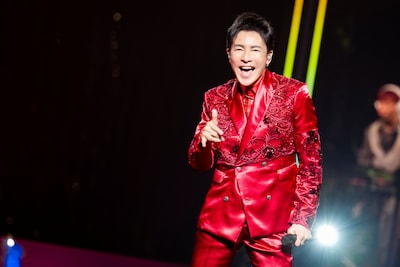 郷ひろみ（撮影：田中聖太郎 / 田中聖太郎写真事務所）