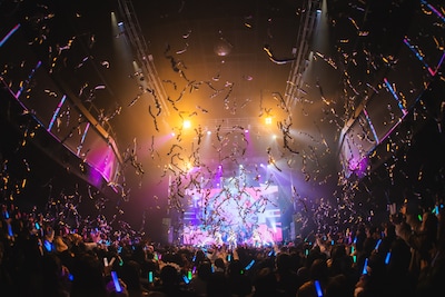 「最終未来少女 -RE:TRIΔNGLE- at Zepp Shinjuku」の様子。（Photo by Ayaka.）