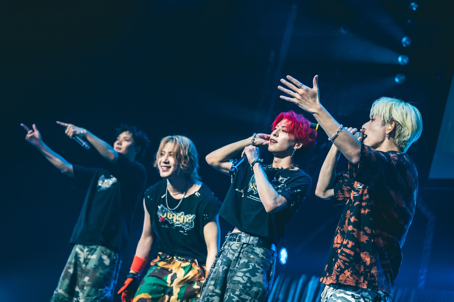 「OWV LIVE TOUR 25-26 VERSUS」東京・Zepp DiverCity（TOKYO）公演の様子。（Photo by Shun Fujita［AM］）