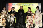 左から逢田珠里依、江角怜音、川中子奈月心、大西葵、山田杏佳。