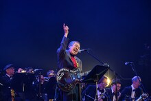 吾妻光良 & The Swinging Boppers（撮影：田辺龍一郎）