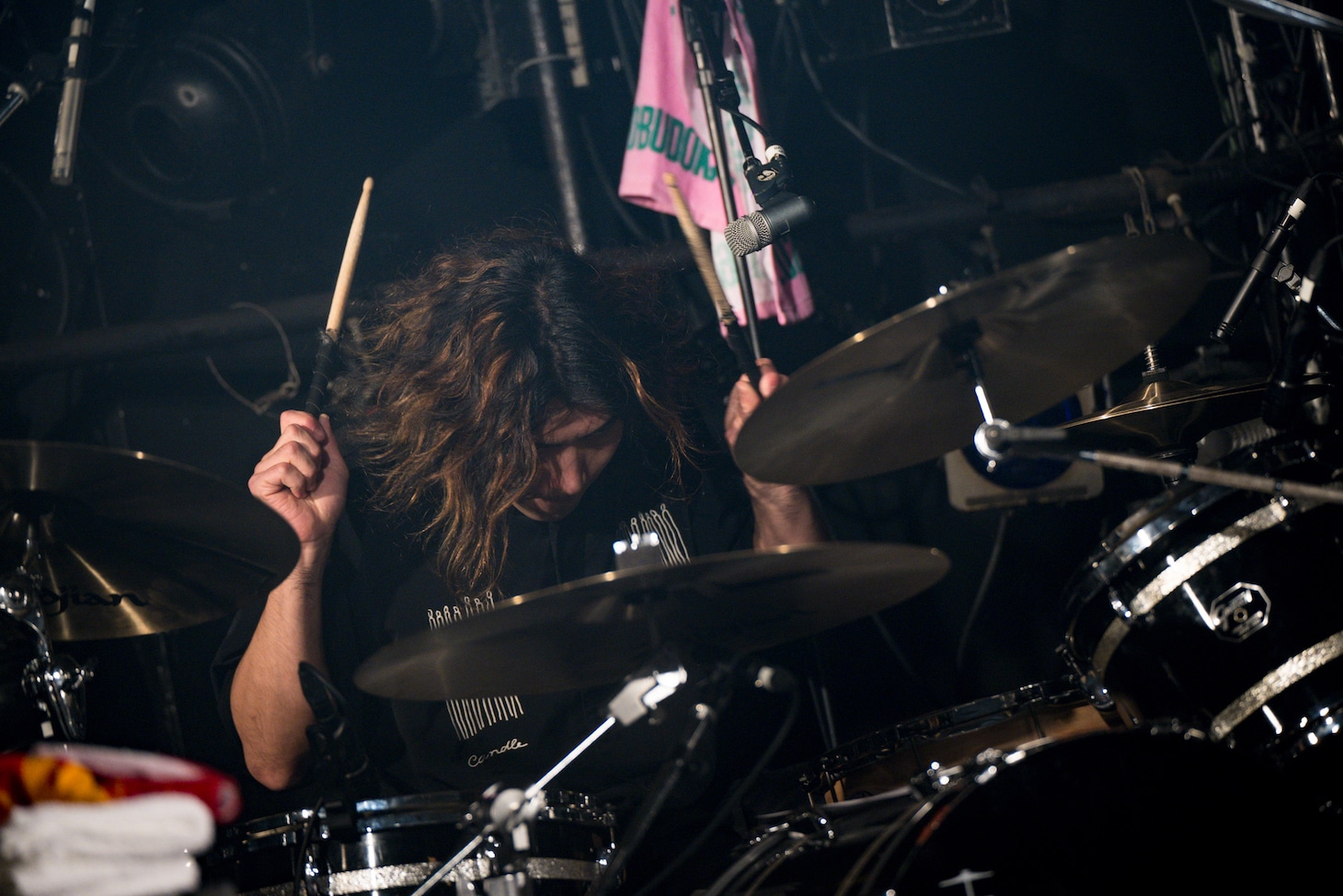 渡邊一丘（Dr / a flood of circle）（撮影：雨宮透貴）