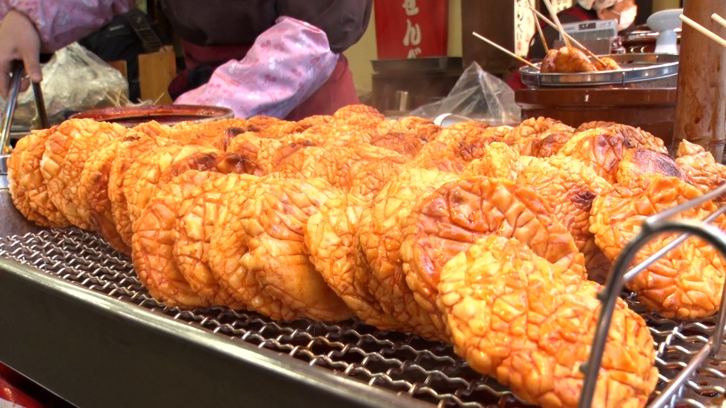 林田のおせんべいの焼きたてせんべい。©テレビ朝日