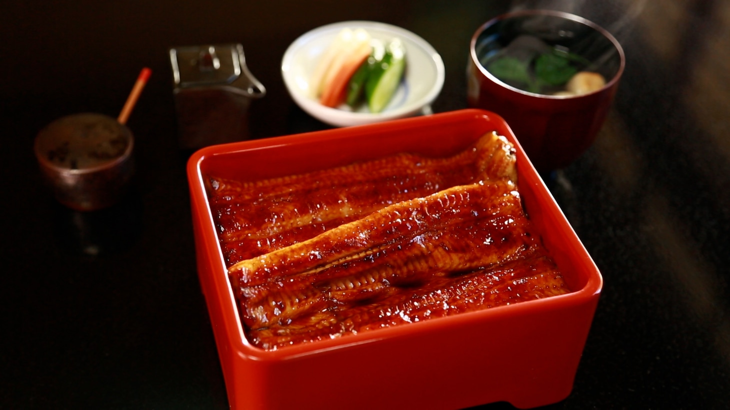 駿河屋のうな重。©テレビ朝日