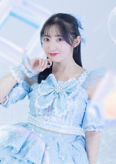 雫石萌乃（秘書課）