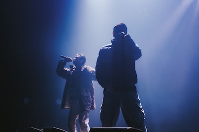 鎮座DOPENESSとCampanella。（Photo by Daiki Miura）