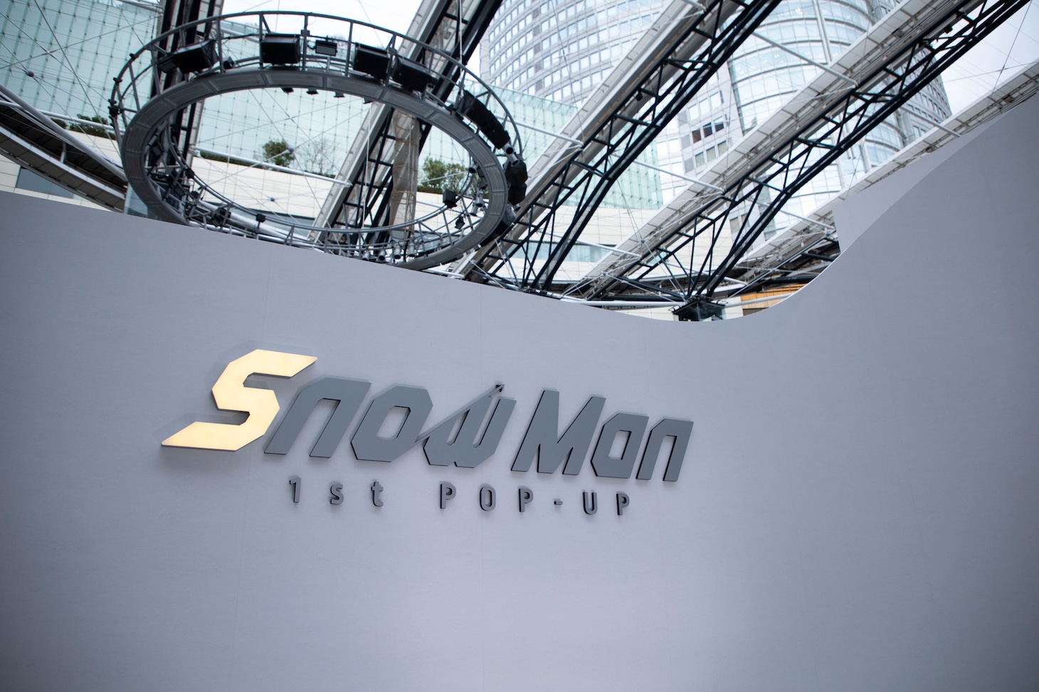 「Snow Man 1st POP-UP」の様子。