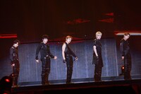 「TOMORROW X TOGETHER WORLD TOUR ＜ACT : TOMORROW＞ IN JAPAN」東京ドーム公演の様子。(P)&(C) BIGHIT MUSIC