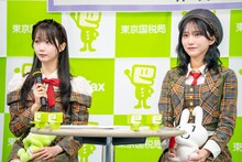 左から大谷映美里、野口衣織。