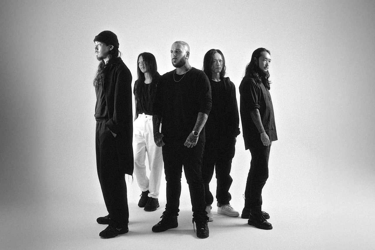 Crystal Lake。中央がJohn（Vo）。