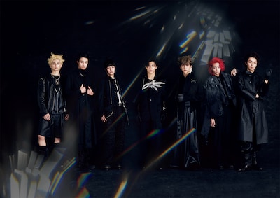 「装苑」3月号より、龍宮城。