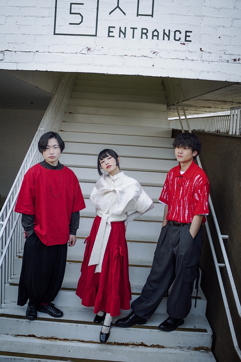 SWALLOW、地元・青森でバンマス異なる2DAYSワンマン開催