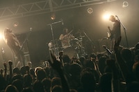 w.o.d.（撮影：新保勇樹）