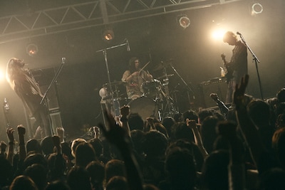 w.o.d.（撮影：新保勇樹）