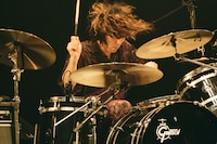 渡邊一丘（Dr / a flood of circle）（撮影：新保勇樹）