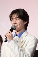 「え、好き。」と告白し、照れる山中柔太朗（M!LK）。