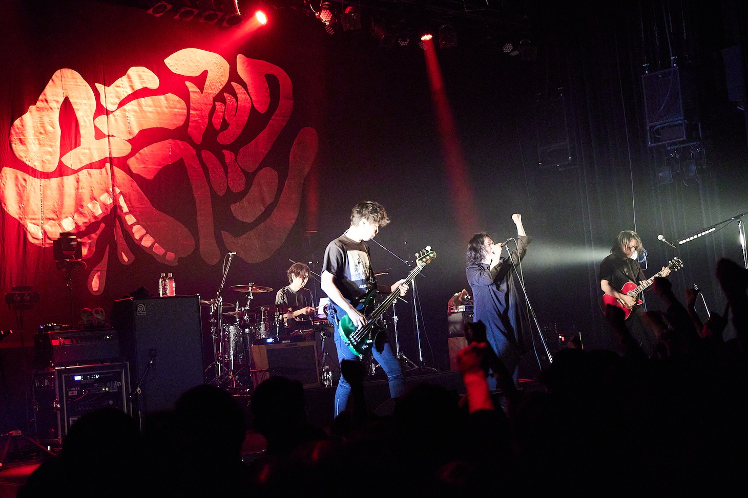 「マニアックヘブンツアーVol.17」神奈川・CLUB CITTA’公演の様子。（撮影：村井香）