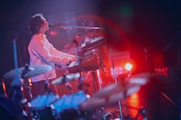 藤井怜央（Vo, Key / Omoinotake）（撮影：山川哲矢）